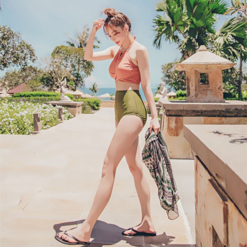 Bikini đi biển đồ bơi nữ 2 mảnh tôn dáng áo yếm cam quần xanh Nemo