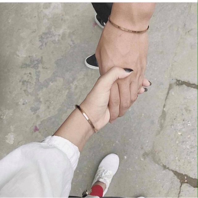 Vòng cuff DVV hợp kim không rỉ siêu hot