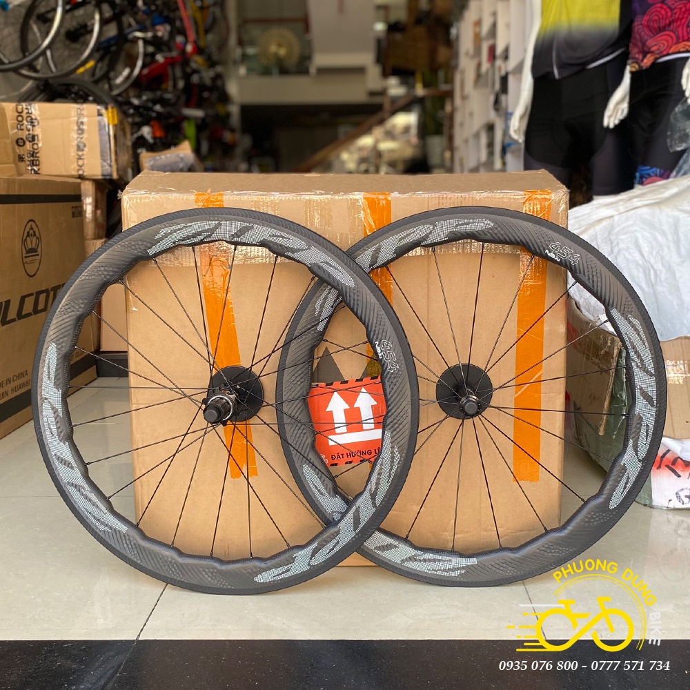 Bộ vành Carbon xe đạp road ZIPP 454 NSW 700Cx50mm
