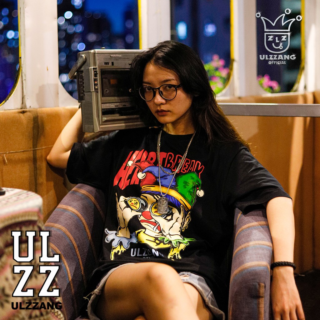 Hình ảnh Áo thun local brand ULZZ ulzzang heart break dáng unisex tay lỡ U-18 #2