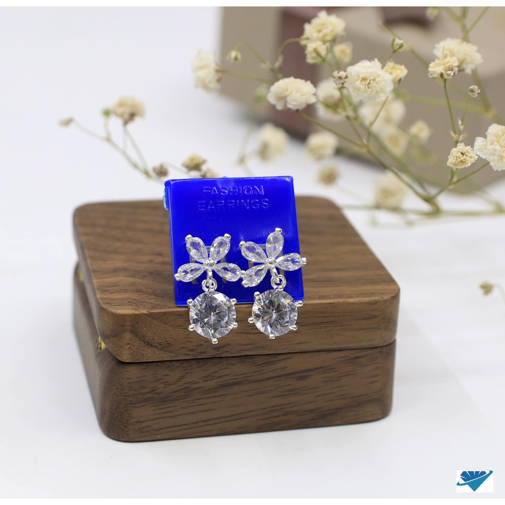 Bông tai hóa 4 cánh đá chủ 6mm bạc cao cấp s99 cho nữ