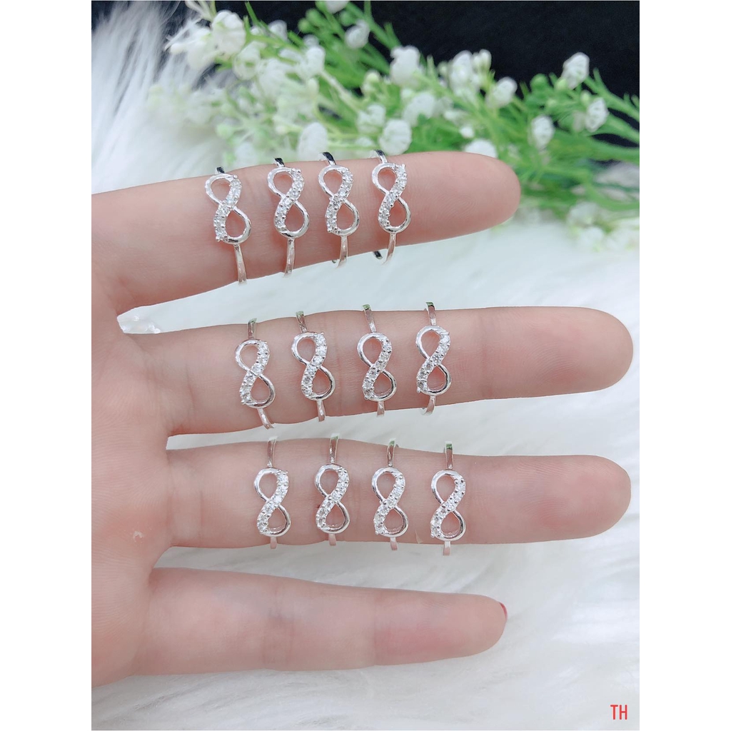 Nhẫn nữ vô cực bạc ta cho nữ giá yêu