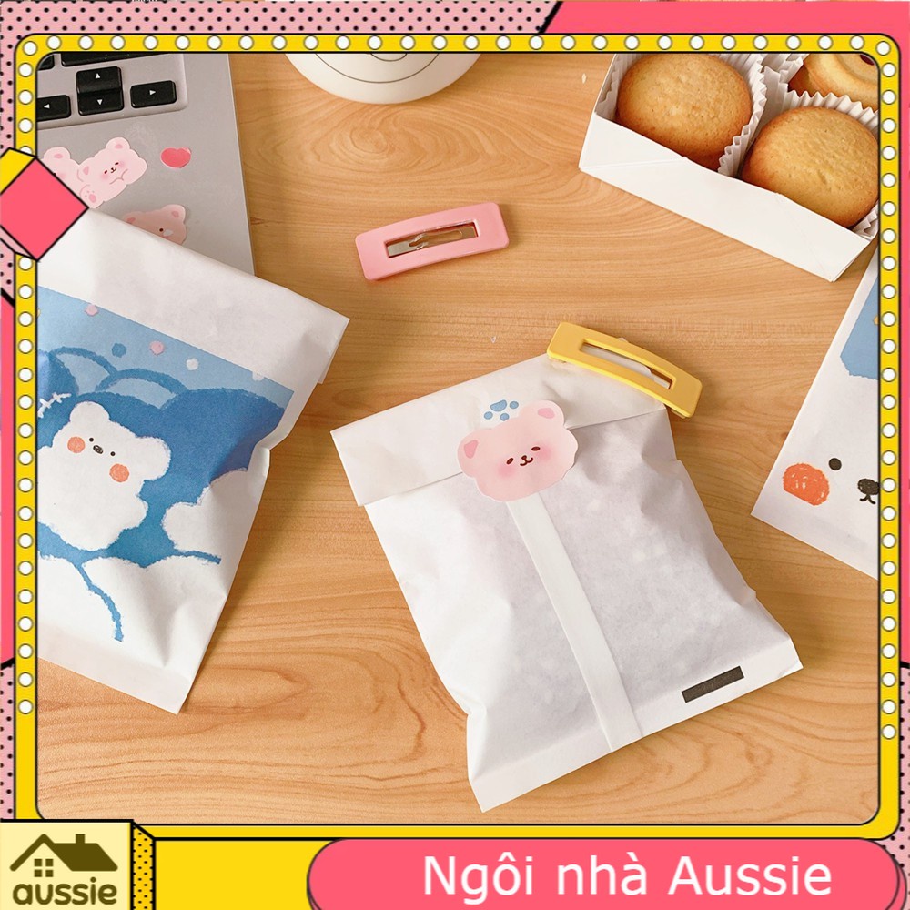 Hình ảnh Túi giấy đựng scrunchies, quà tặng mini hình gấu trắng - Aussie House #4