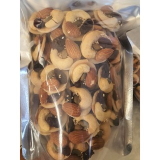 Bánh đồng tiền mix hạt