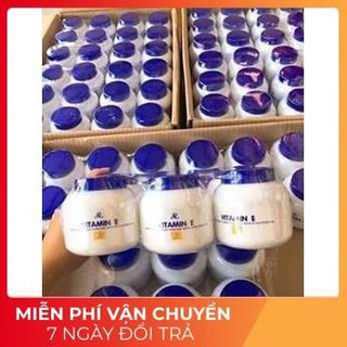 Vitamin E - Dưỡng ẩm , làm mềm da , làm trắng , mờ vết thâm vết rạn , bôi đc mặt tay chân hết lun