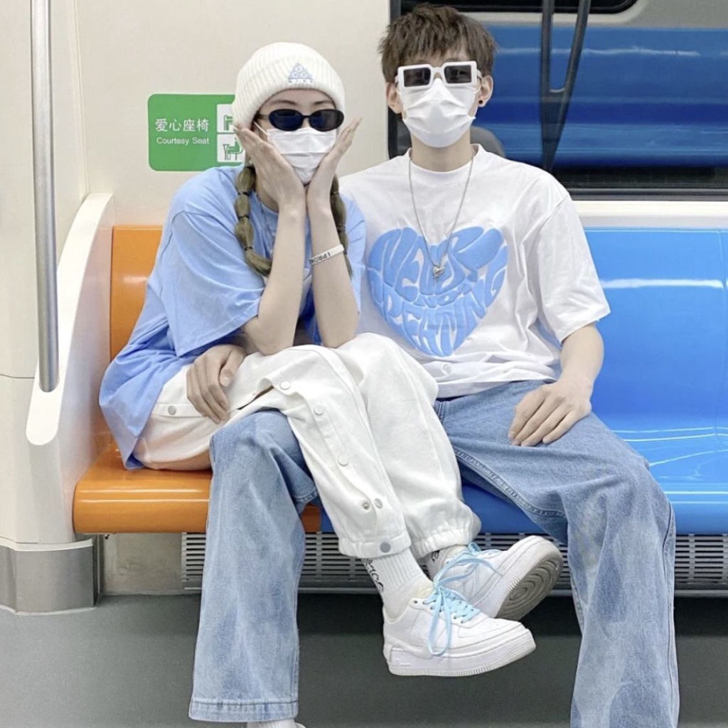 Áo Thun Tay Ngắn Dáng Rộng In Hình Trái Tim Phong Cách Hàn Quốc Cho Cặp Đôi