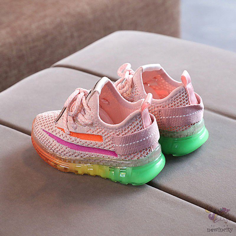 Giày Thể Thao Chống Trượt Có Đèn Led Cho Bé