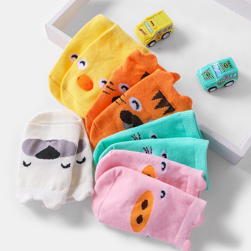 Set 3 Đôi Vớ Tất Cotton Đáng Yêu Cho Bé Mẫu Ngẫu Nhiên