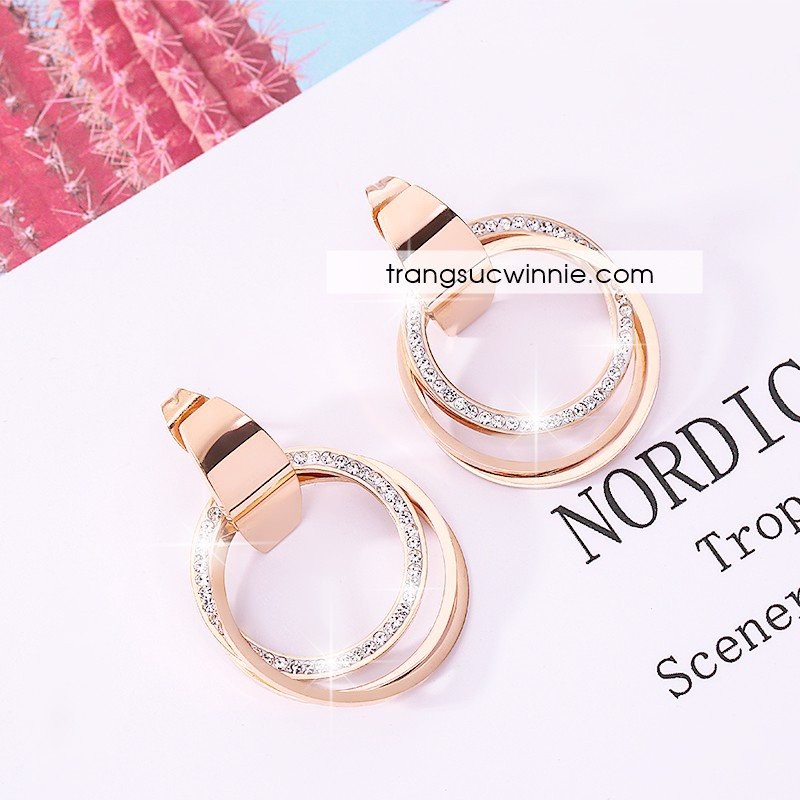 Hoa tai nữ titan 3 vòng