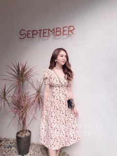 ĐẦM LỤA CHERRY CỔ VUÔNG