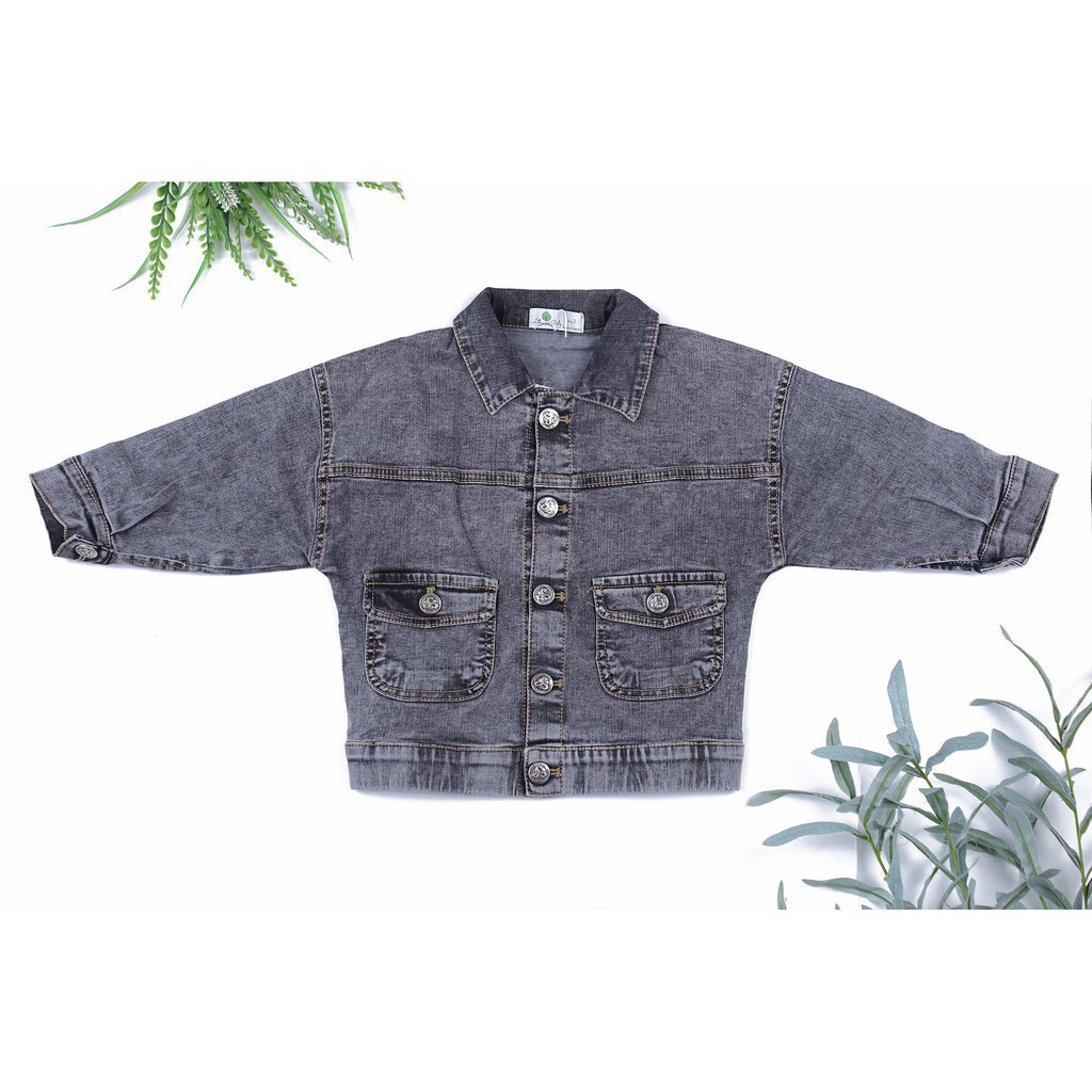Áo khoác bò thu đông dài tay bé trai size 2-7T, cho bạn từ 11-23kg. Chất bò siêu đẹp, dày dặn ấm áp