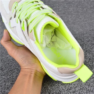 Giày thể thao dư xịn (KÈM ẢNH THẬT)