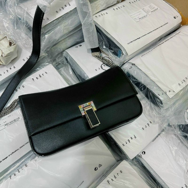 TÚI KẸP NÁCH PEDRO SANG CHẢNH SIZE 23