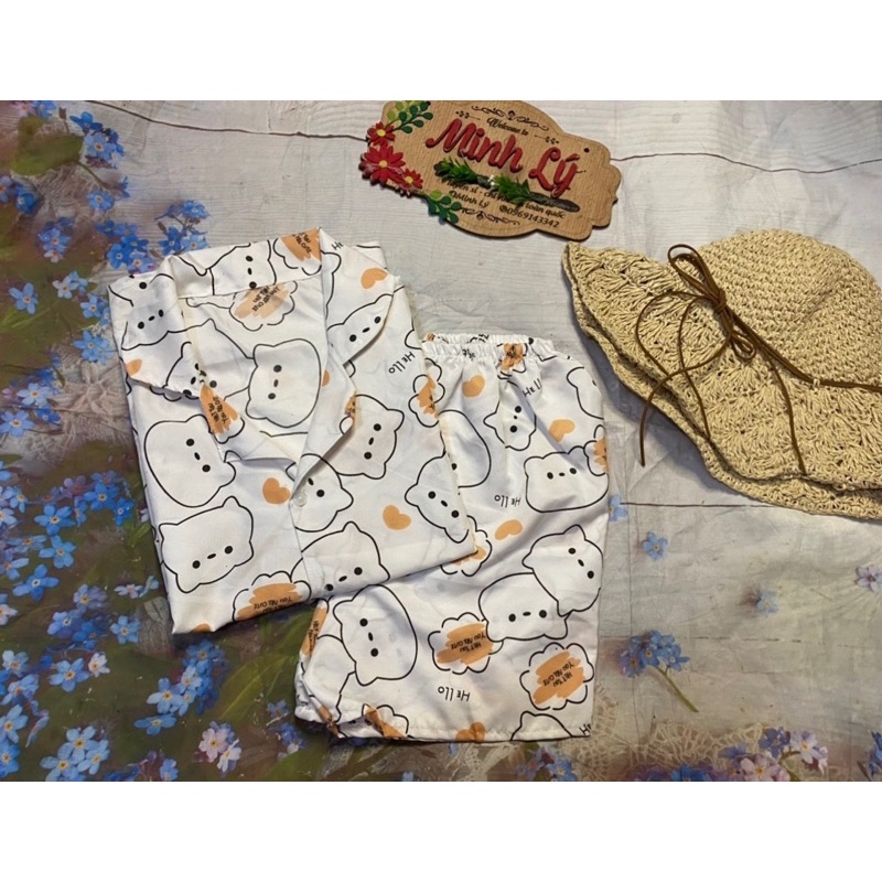 Bộ đồ ngủ pijama nữ cộc tay quần đùi chất lụa Kate Thái mềm mịn họa tiết đùi gấu trắng