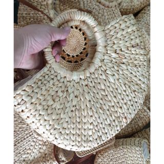 Giỏ xách đi biển, sống ảo