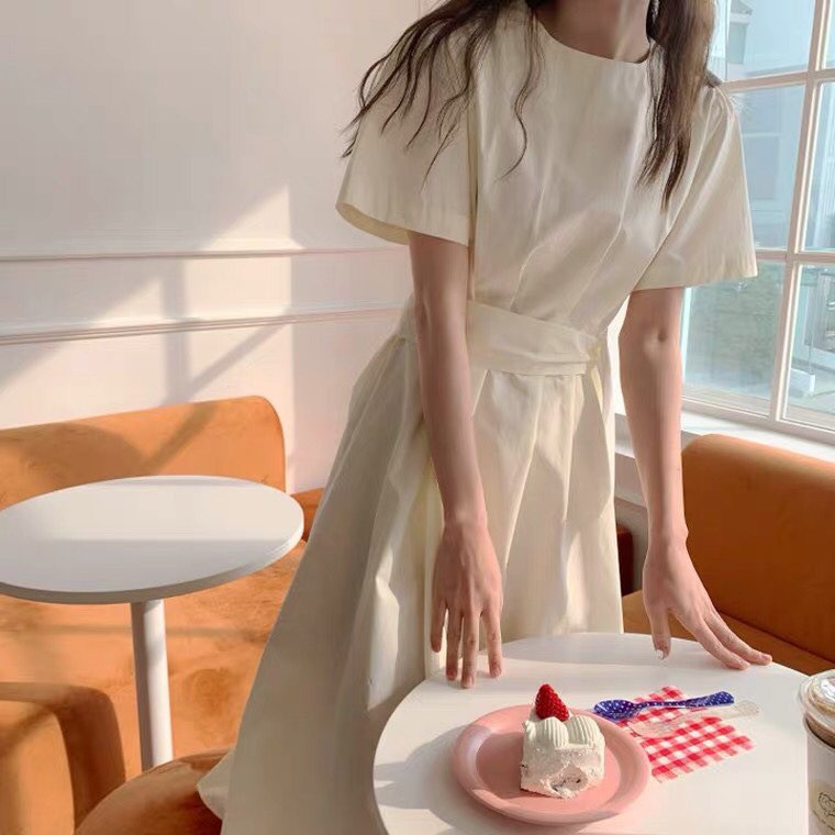 Đầm thắt suông thắt nơ eo