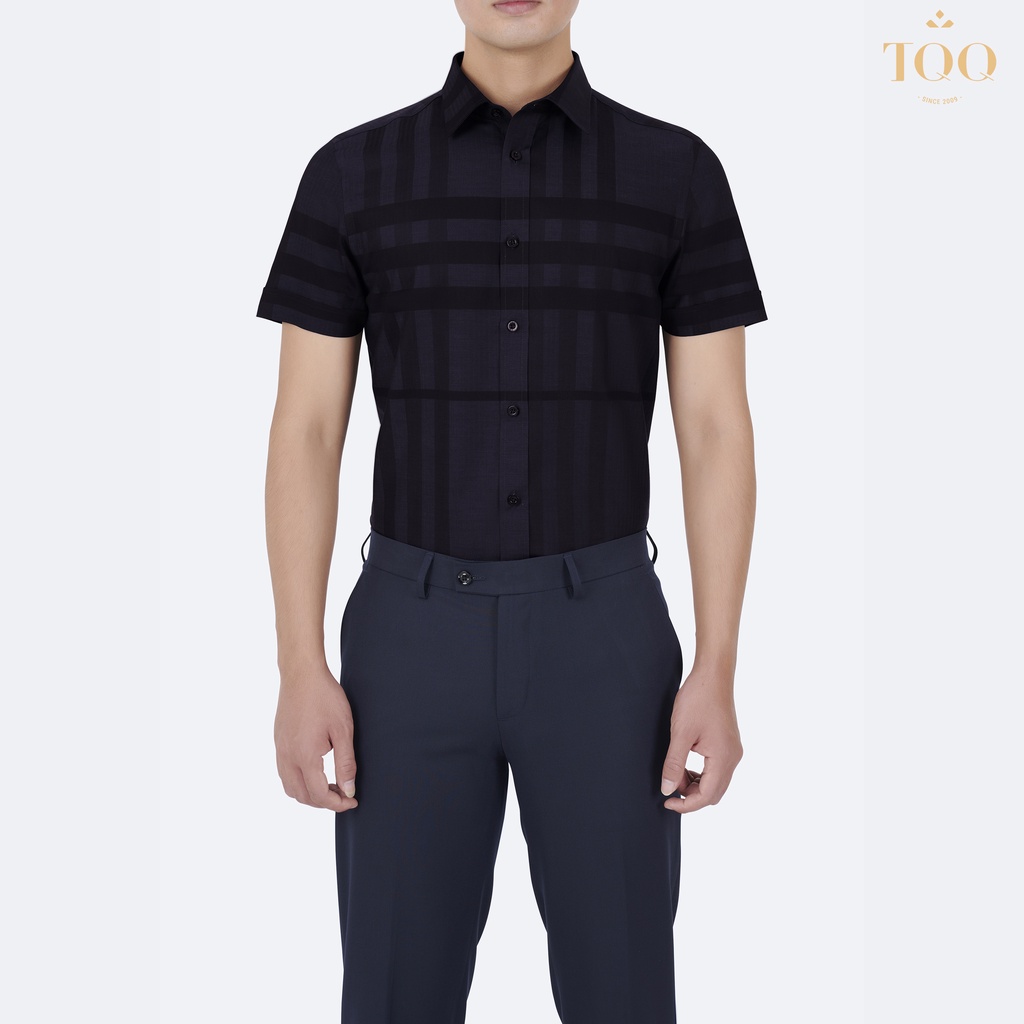 Áo sơ mi nam ngắn tay TQQ dáng Slimfit công sở ôm nhẹ K422CSC màu xanh than phối kẻ sang trọng lịch lãm