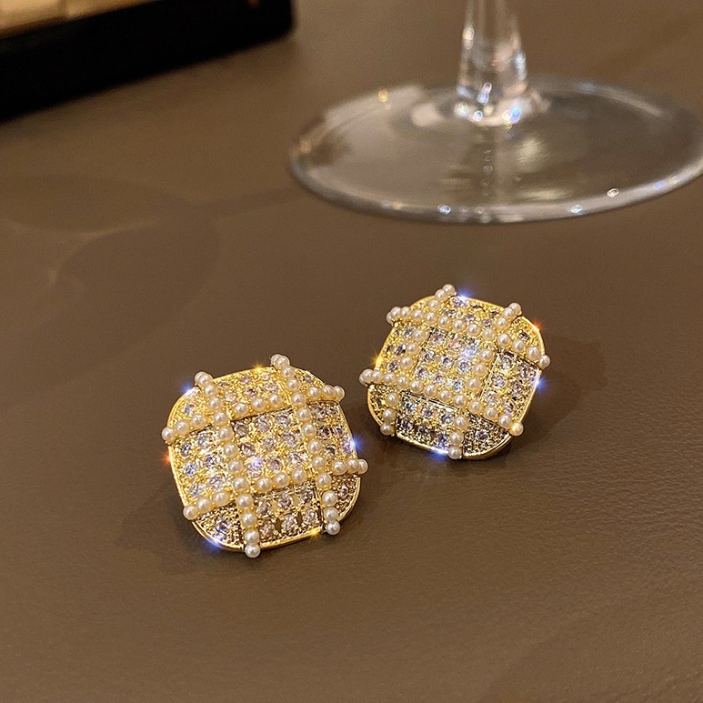 Khuyên tai thiết kế kiểu hình vuông đơn giản sang trọng thời trang 2021 cho nữ