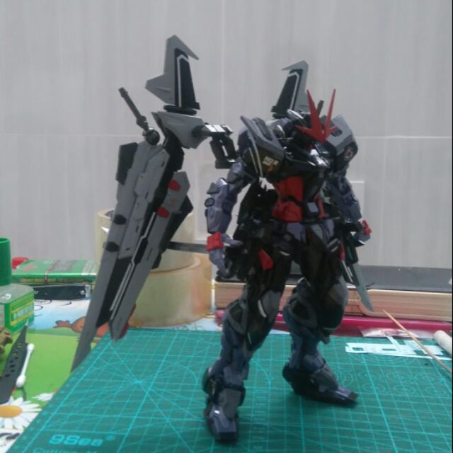 Astray noir ver mb