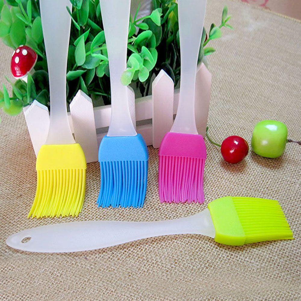 Bộ 4 Cọ Phết Dầu Không Dính Màu Sắc Ngẫu Nhiên