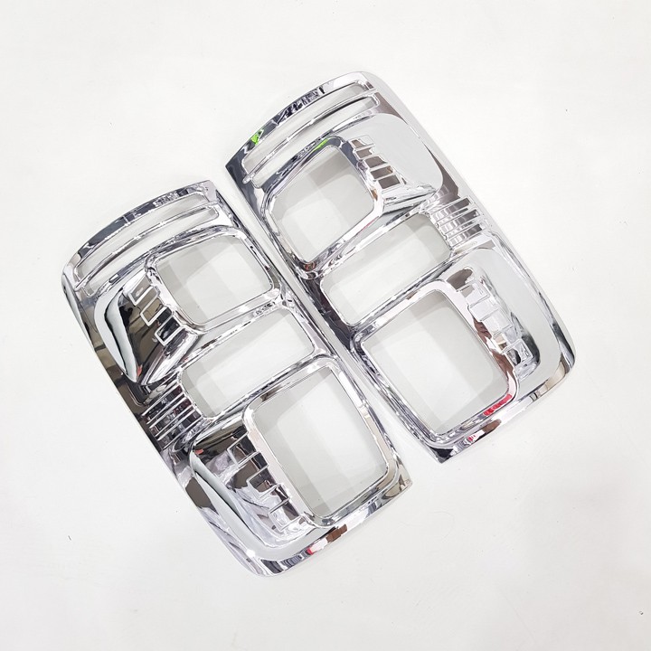 Bộ Ốp đèn Chevrolet Colorado mẫu mạ cao cấp