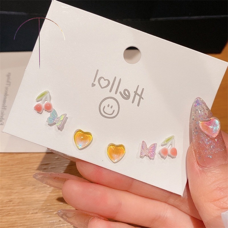 Set 6 Khuyên Tai Hình Hoa Tulip / Trái Tim / Bướm Bằng Nhựa Thời Trang Cho Nữ