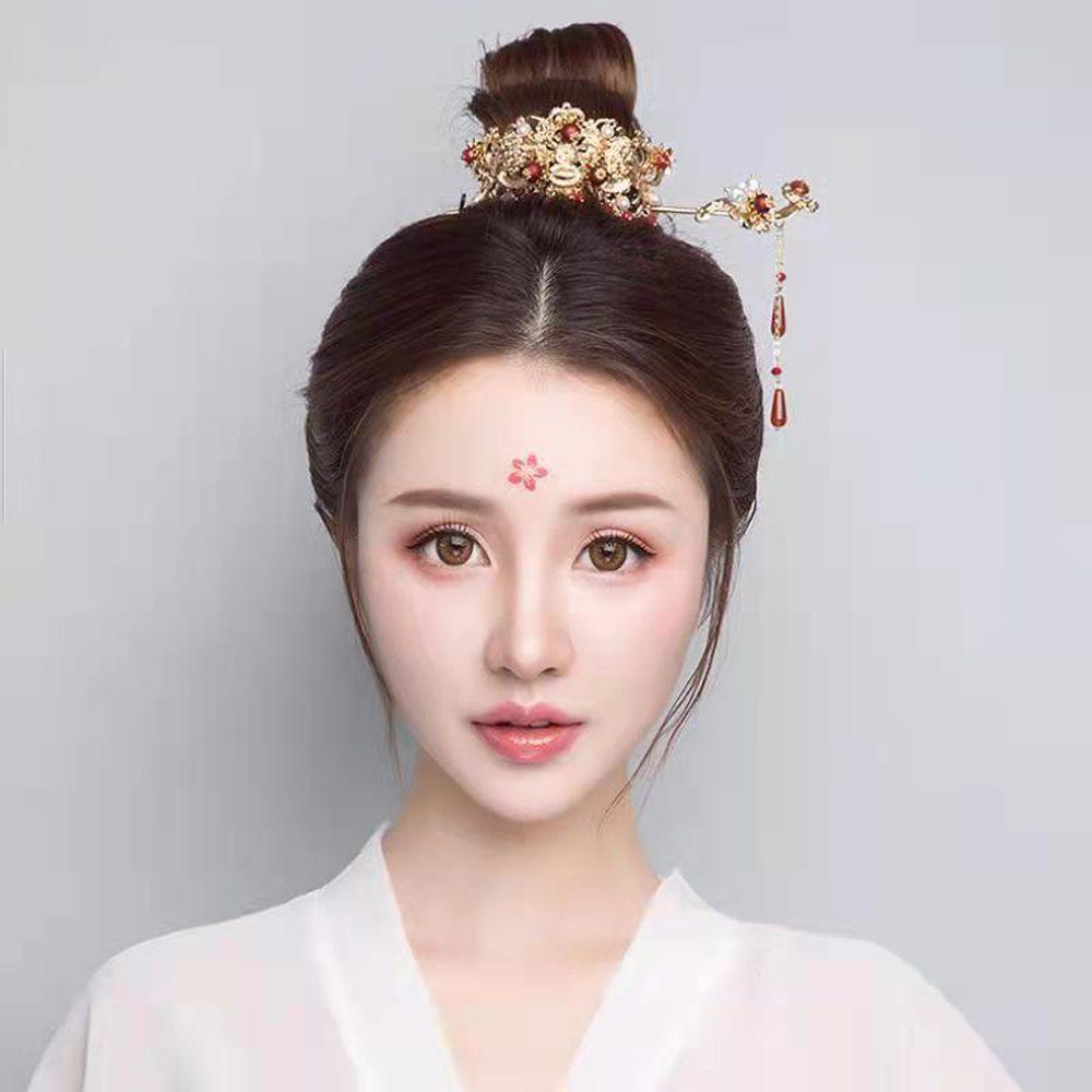 Trâm Cài Tóc Cô Dâu Đính Hạt Phối Tua Rua Phong Cách Trung Hoa Cổ Điển