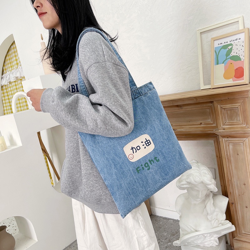 Túi Xách Denim In Chữ Thời Trang Nữ Tính