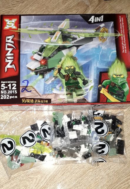 Lắp ráp 1 hộp LegoNinja 2015 có trên 210 chi tiết bằng nhựa ABS rất đẹp