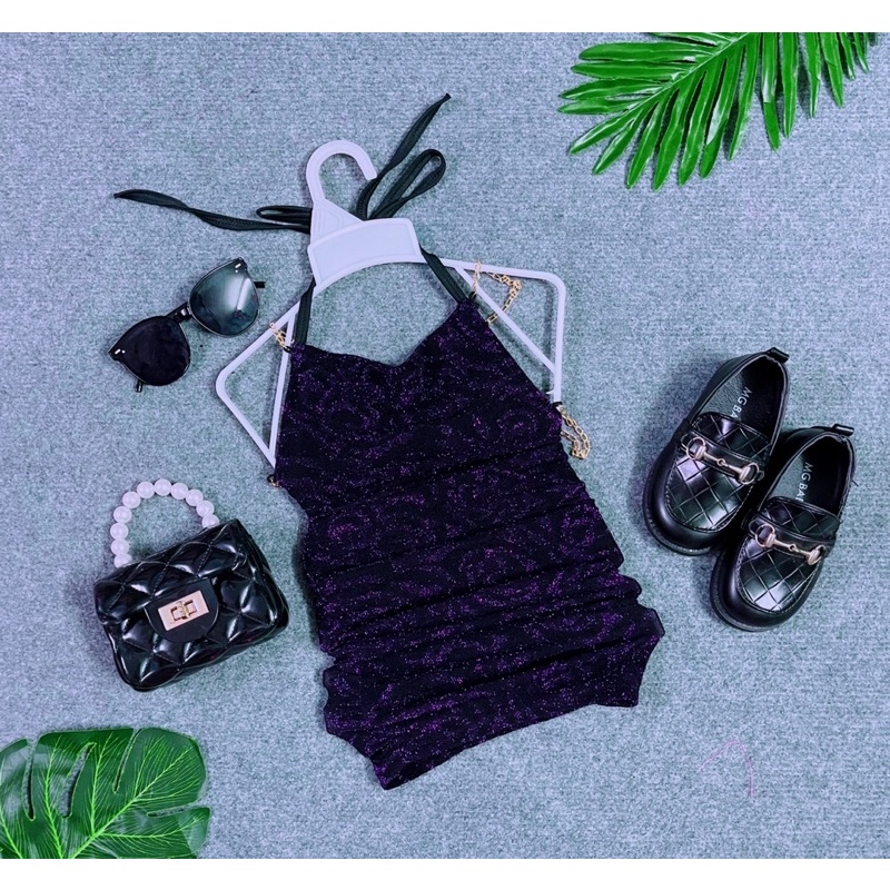 Đầm Body Nhũ Kim Tuyến Sang Trọng Hở Lưnh Xích Chéo Cho Bé