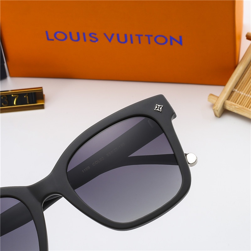 Kính Mát Phân Cực Hiệu LV Kèm Hộp Đựng Dành Cho Nam Và Nữ