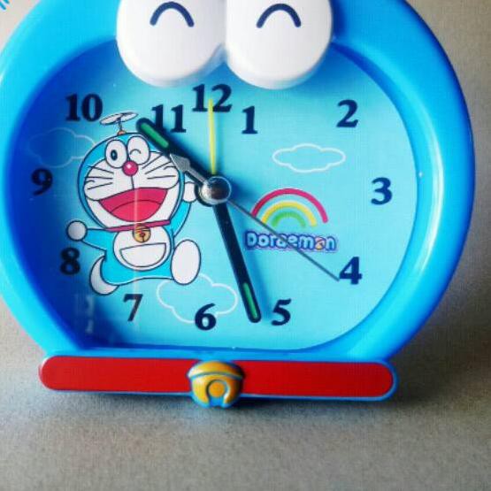 Đồng Hồ Báo Thức Hình Doraemon / Hello Kitty Dễ Thương ✔