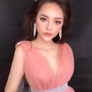 Váy voan chụp hình