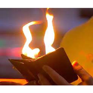 Đồ chơi ảo thuật ví lửa, bóp lửa tự cháy ( Không kèm x ă n g )