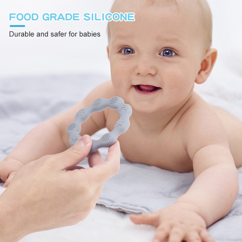 Set 3 Vòng Tay Đồ Chơi Ngậm Mọc Răng Bằng Silicone Dành Cho Trẻ Sơ Sinh