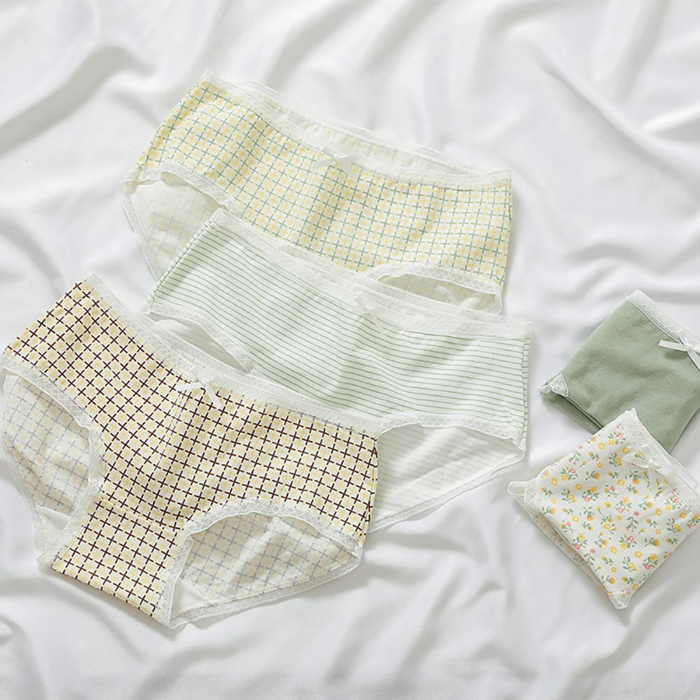 Quần lót họa tiết hoa thoáng khí dễ thương cho nữ