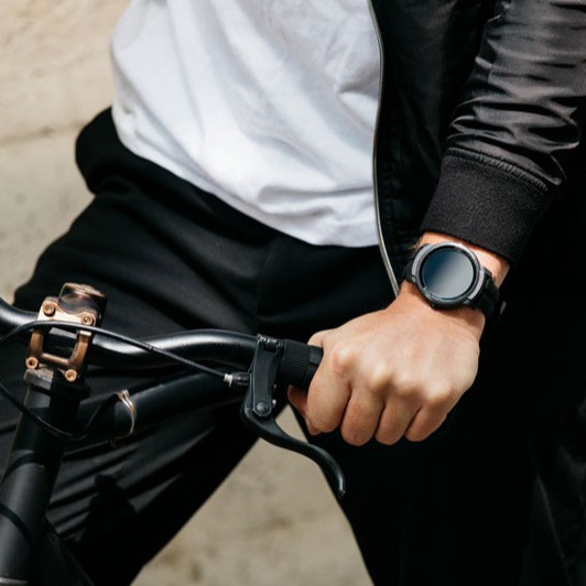 Đồng hồ thông minh Ticwatch E2 , mới 100% Fullbox