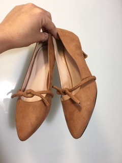 Charles and Keith 5cm da lộn