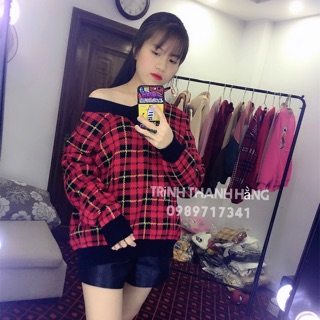 Áo len kẻ pha màu