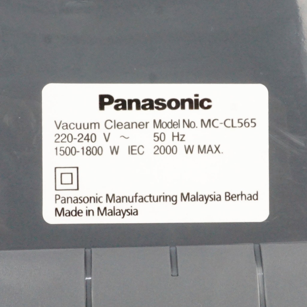 Máy hút bụi Panasonic CL565KN46