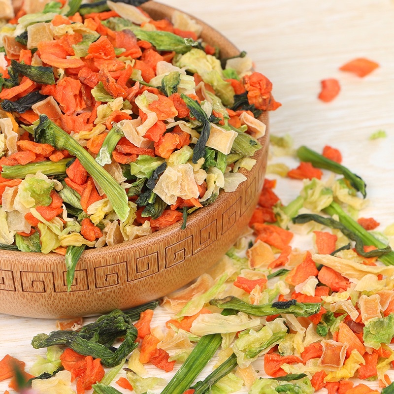 bánh macaron ,mickey,bánh cà rốt,salad 250gr / 500gr /1kg dành cho hamster, thỏ bọ, sóc,...