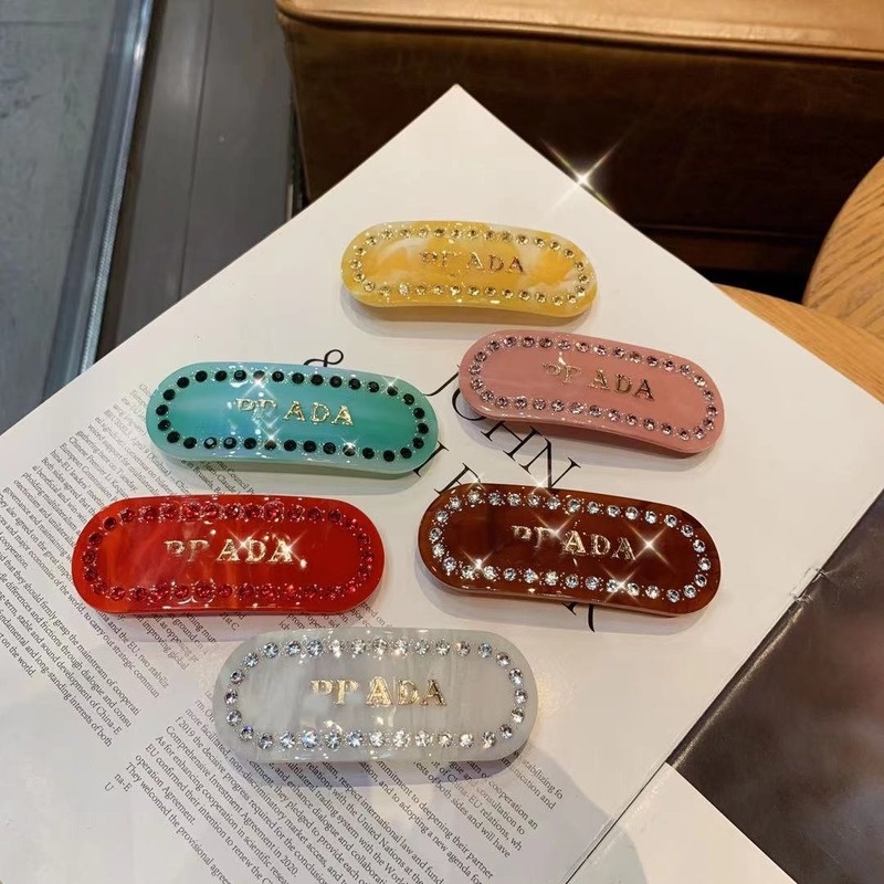 Kẹp Tóc Chữ Cái Đính Đá Bằng Nhựa Acrylic Màu Sắc Kẹo Ngọt Xinh Xắn