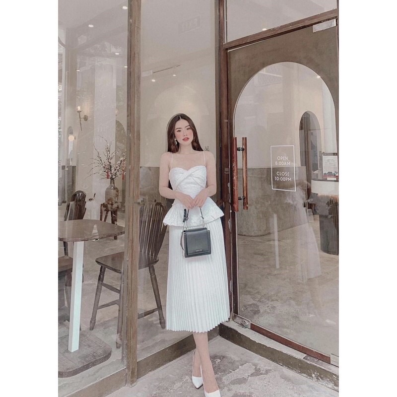 Gomboutique77 Chân váy xếp ly dài Hàn Quốc midi cạp chun free size đen trơn