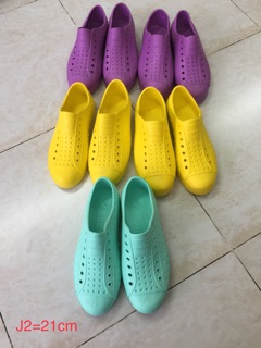 Giày nhựa Native( Dòng J1-J6)