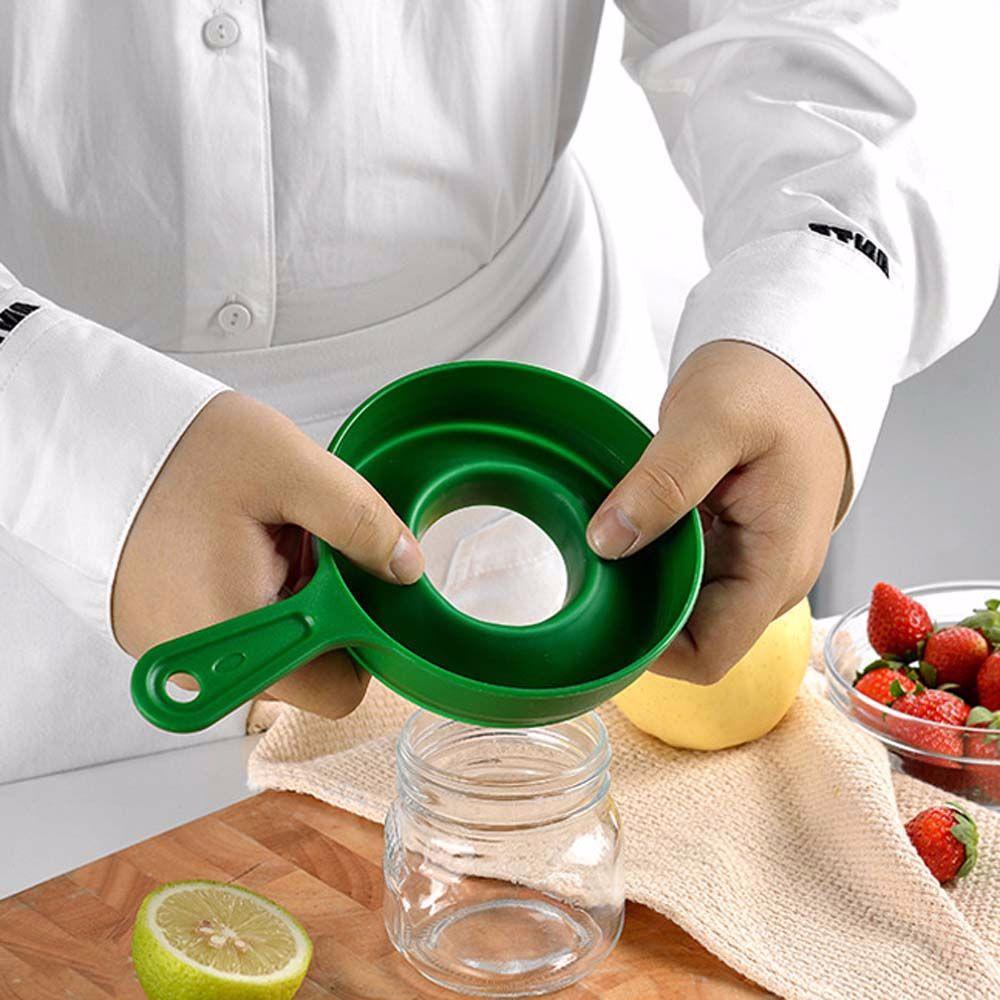 Phễu Nhựa Có Tay Cầm Chống Rò Rỉ Tiện Dụng
