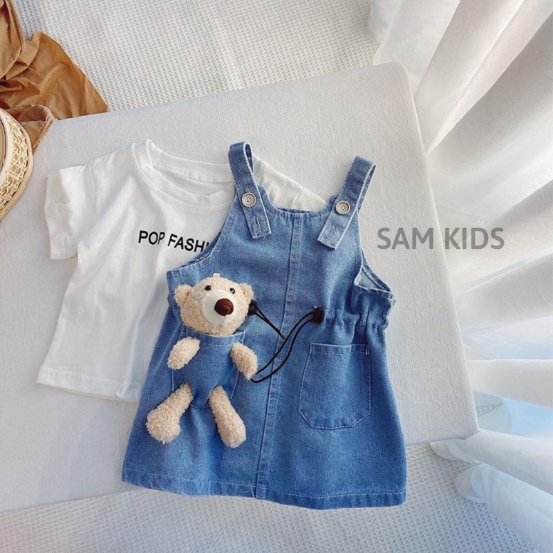 Set Yếm Váy Jean 2 Chi Tiết Kèm Gấu Bông Siêu Dễ Thương Cho Bé Gái 8-18kg