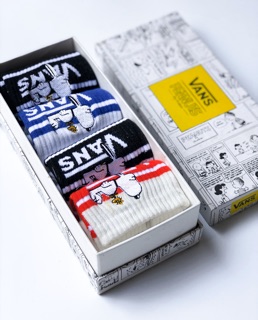 Tất chính hãng VANS X PEANUTS