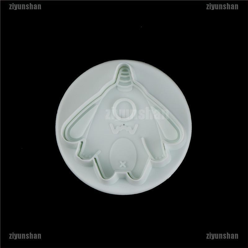 Bộ 4 Khuôn Cắt Bánh Quy Hình Vũ Trụ Độc Đáo