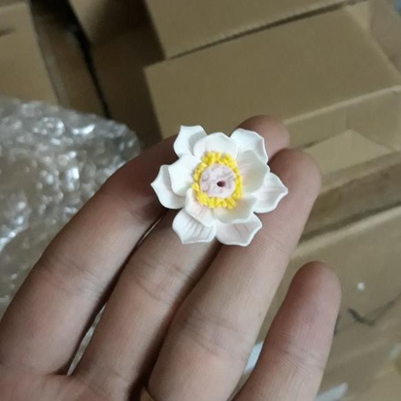 Hoa gốm trang trí bàn trà , tiểu cảnh ghép lũa, trang trí kệ tượng Hoa gốm cắm hương mini