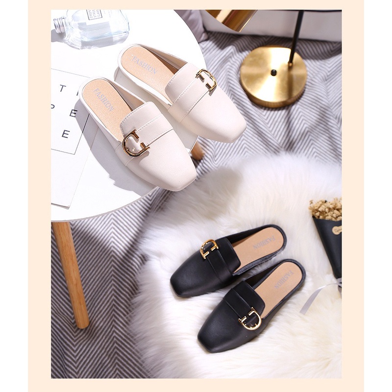 Dép Sục Nữ Mũi Tròn Có Khóa Hình Chữ D Chất Nhựa Chống Nước Thích Hợp Đi Mưa